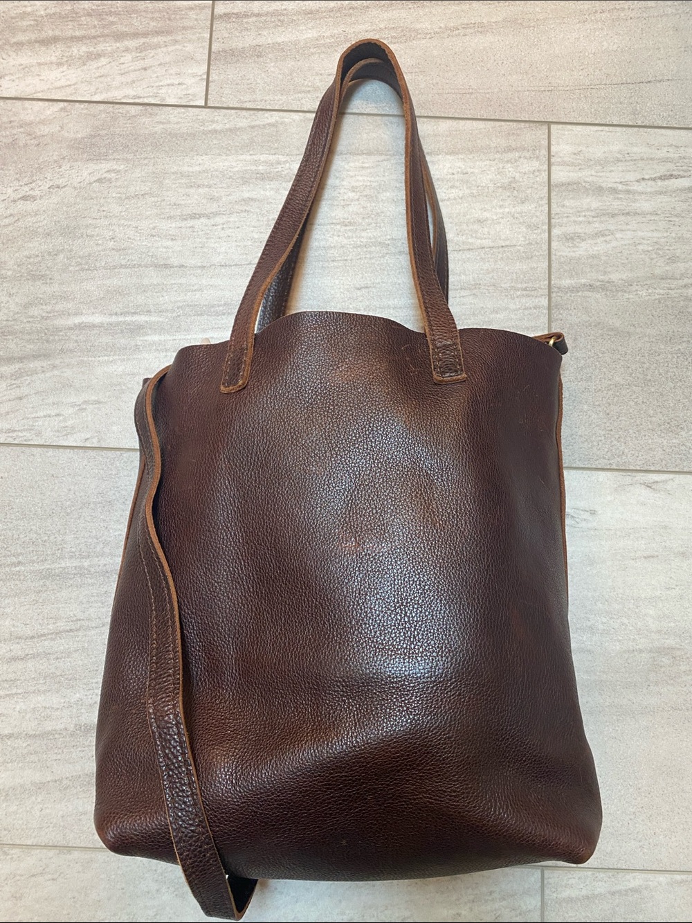 Portland Leather Crossbody Tote in Coldbrew - Picture 3 of 9
